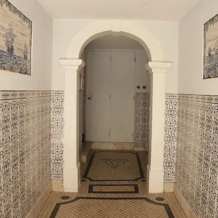 Pensión Safira *